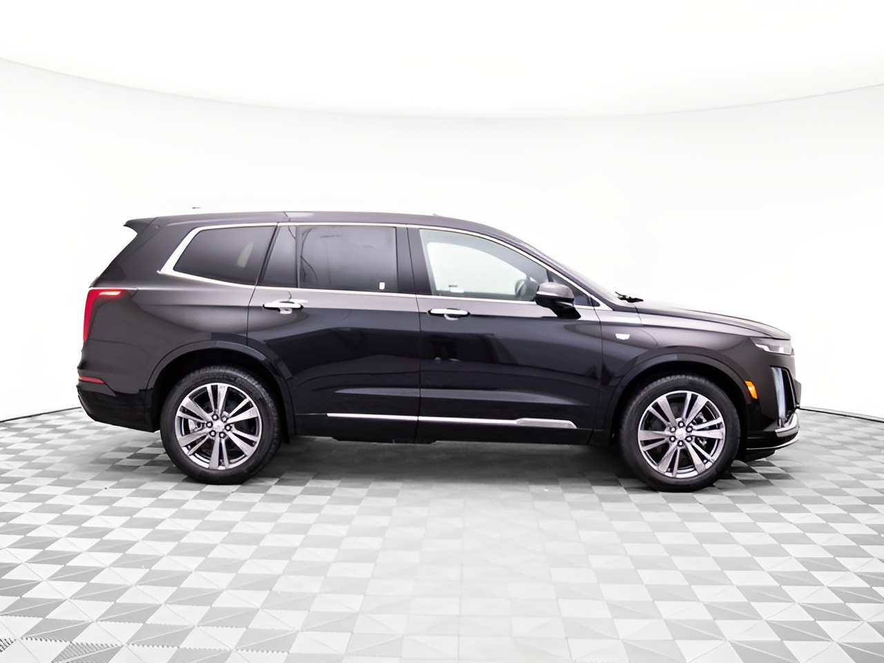 Vehicle image 41 of 45
