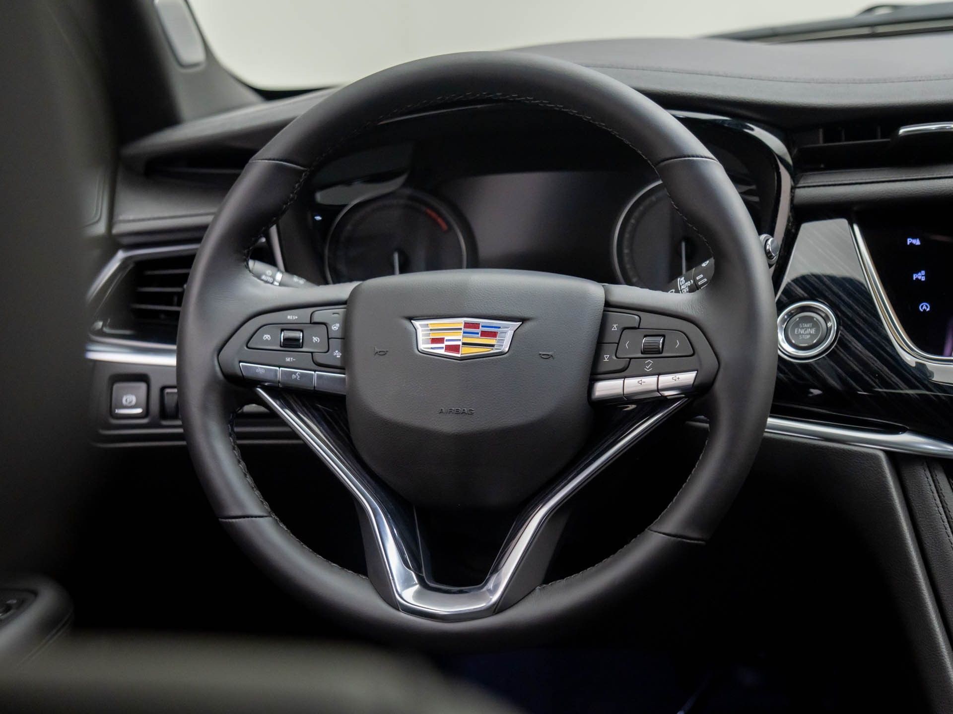 Vehicle image 13 of 45