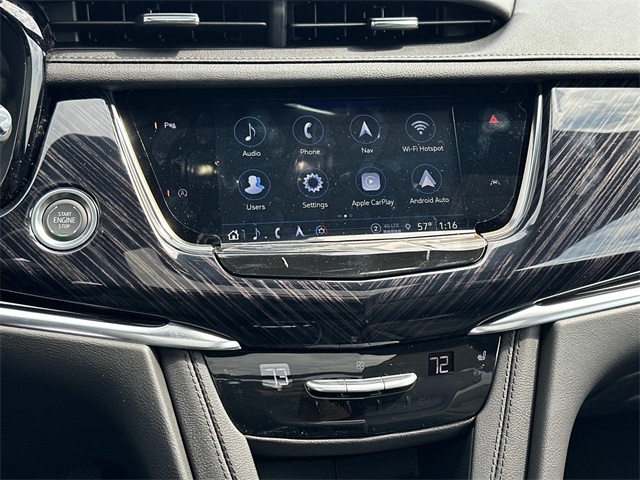 Vehicle image 8 of 18
