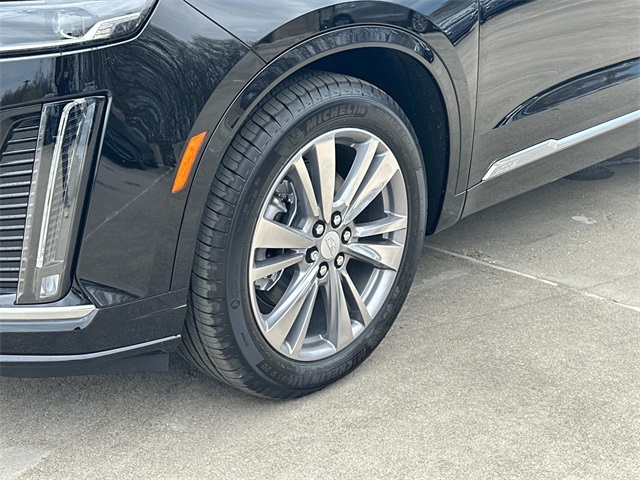 Vehicle image 17 of 18