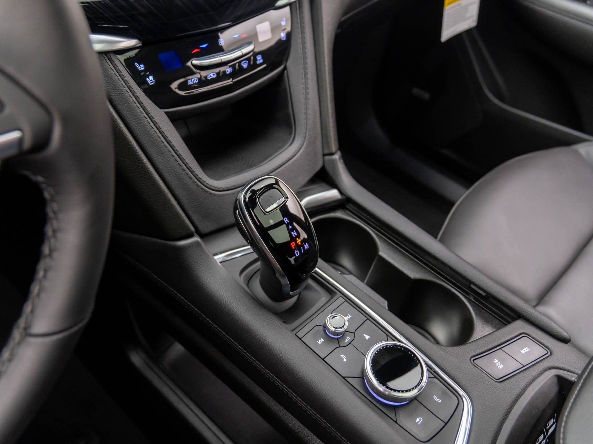 Vehicle image 15 of 40