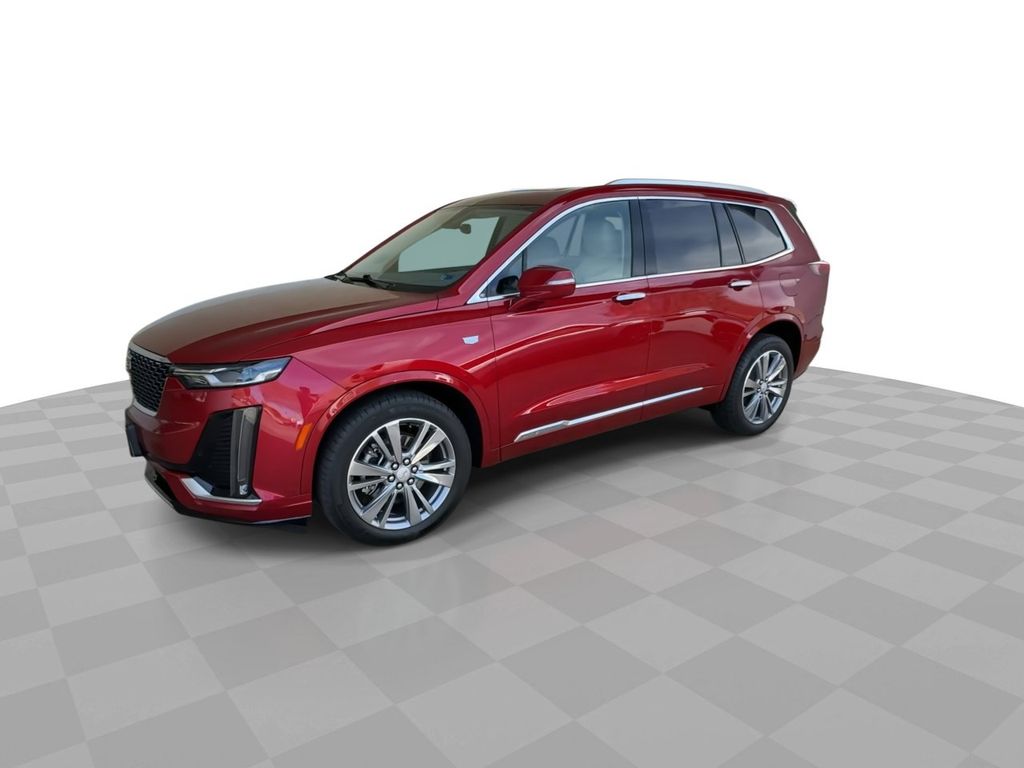 2025 Cadillac XT6 Premium Luxury Image 2 of 35