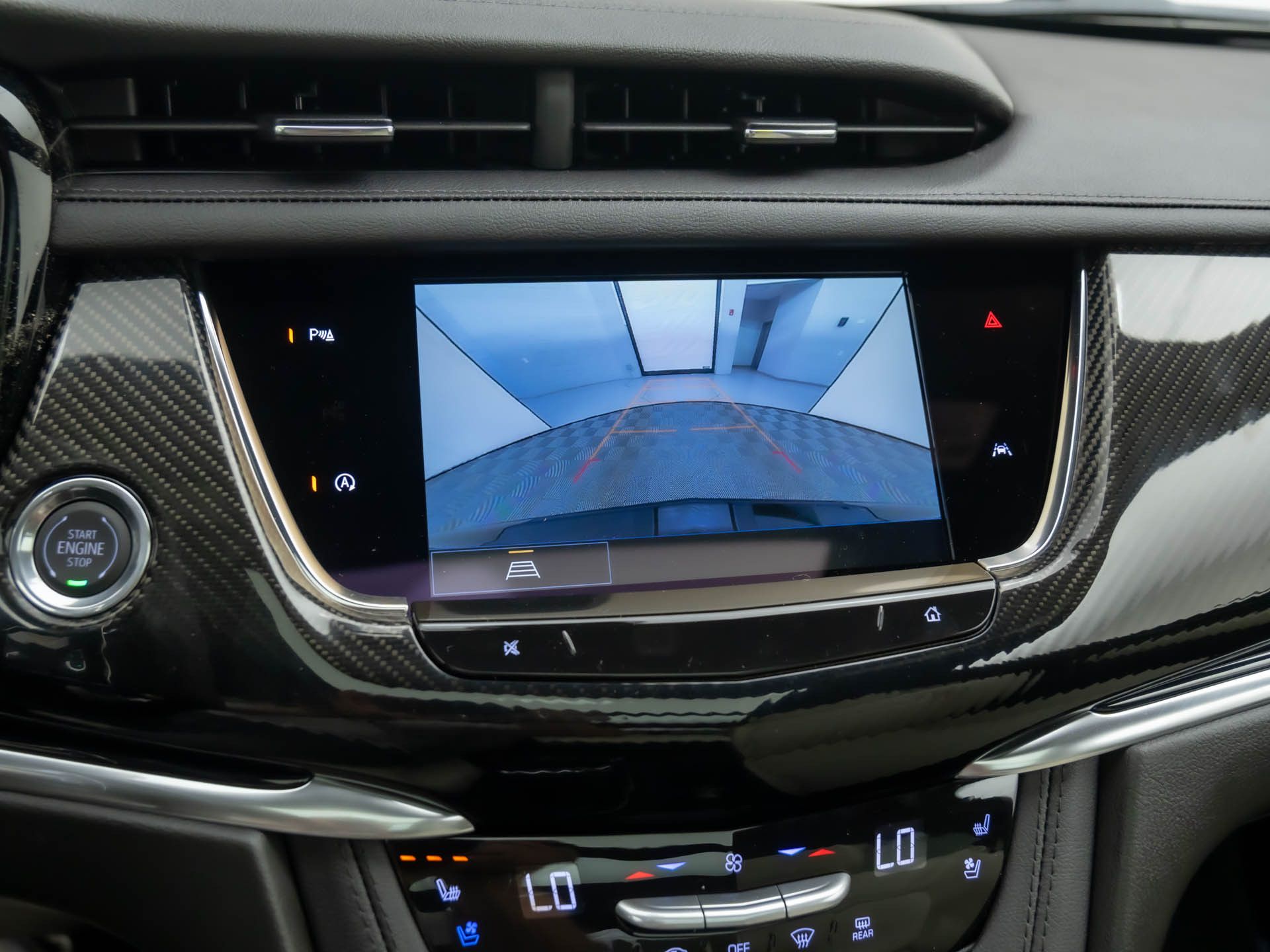 Vehicle image 22 of 40