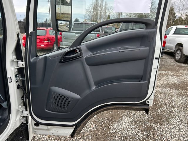 2025 Chevrolet 4500 HG LCF Gas Base Image 23 of 30