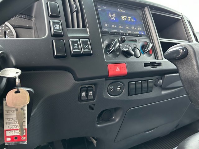 2025 Chevrolet 4500 HG LCF Gas Base Image 24 of 30