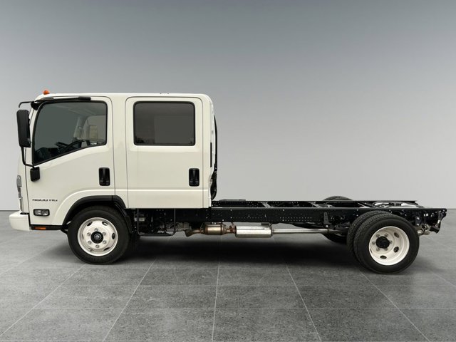 2025 Chevrolet 4500 HG LCF Gas Base Image 5 of 30