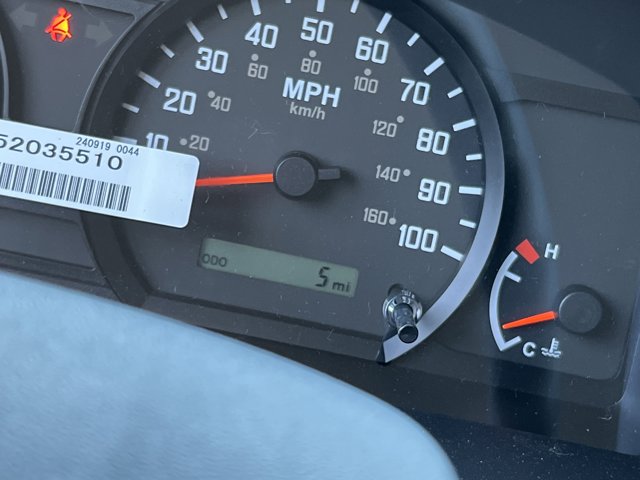 2025 Chevrolet 4500 HG LCF Gas Base Image 19 of 32