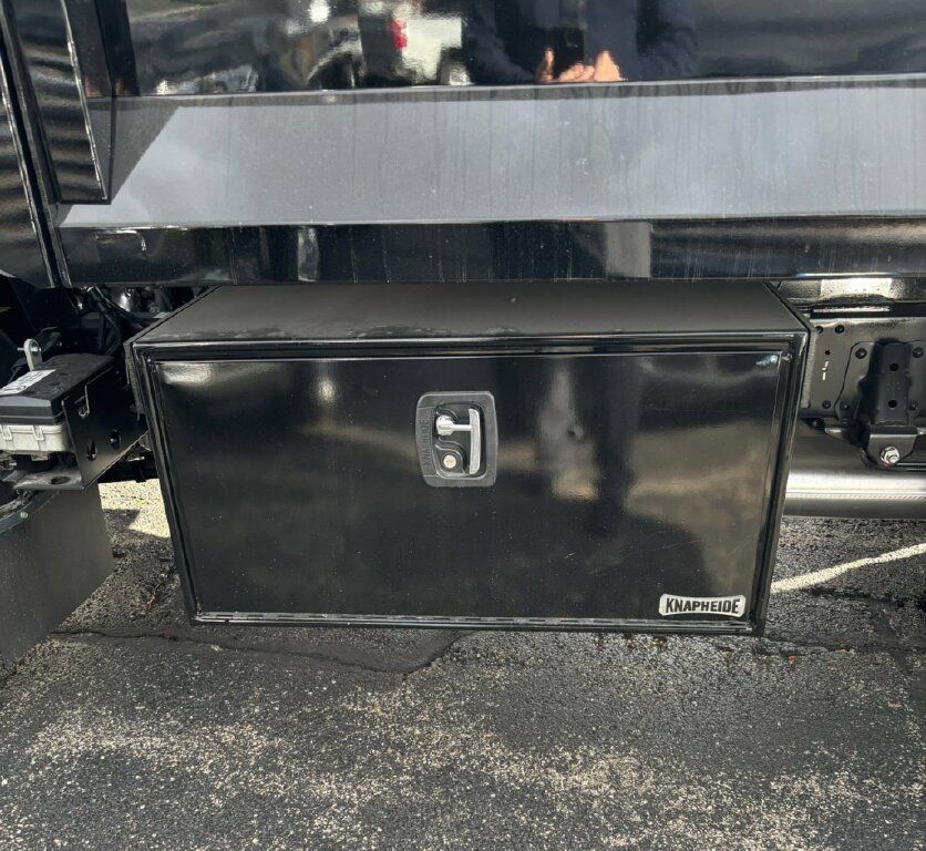 2025 Chevrolet 4500 HG LCF Gas Base Image 9 of 15