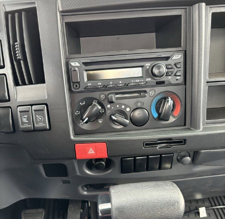 2025 Chevrolet 4500 HG LCF Gas Base Image 13 of 15