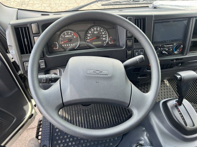 2025 Chevrolet 4500 HG LCF Gas Base Image 11 of 21