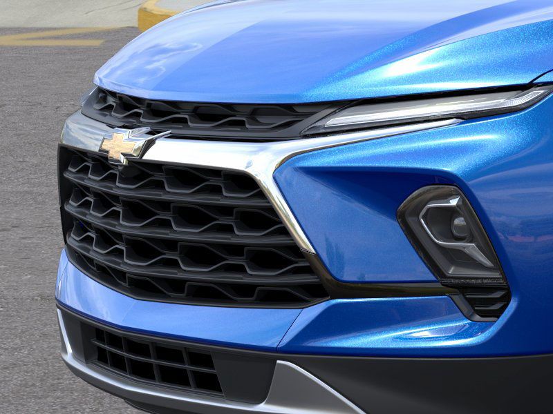 Vehicle image 13 of 24