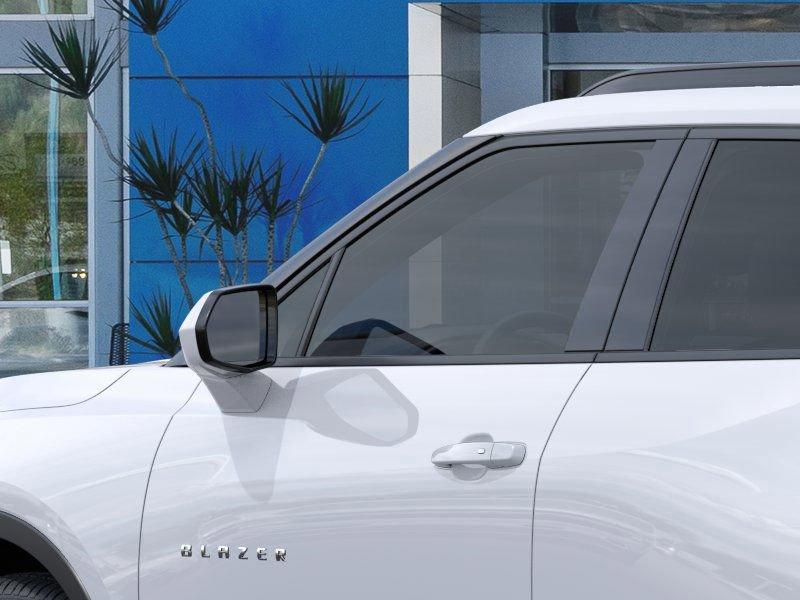 Vehicle image 12 of 24