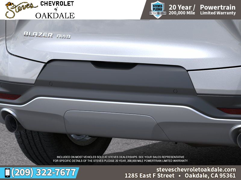 Vehicle image 14 of 24