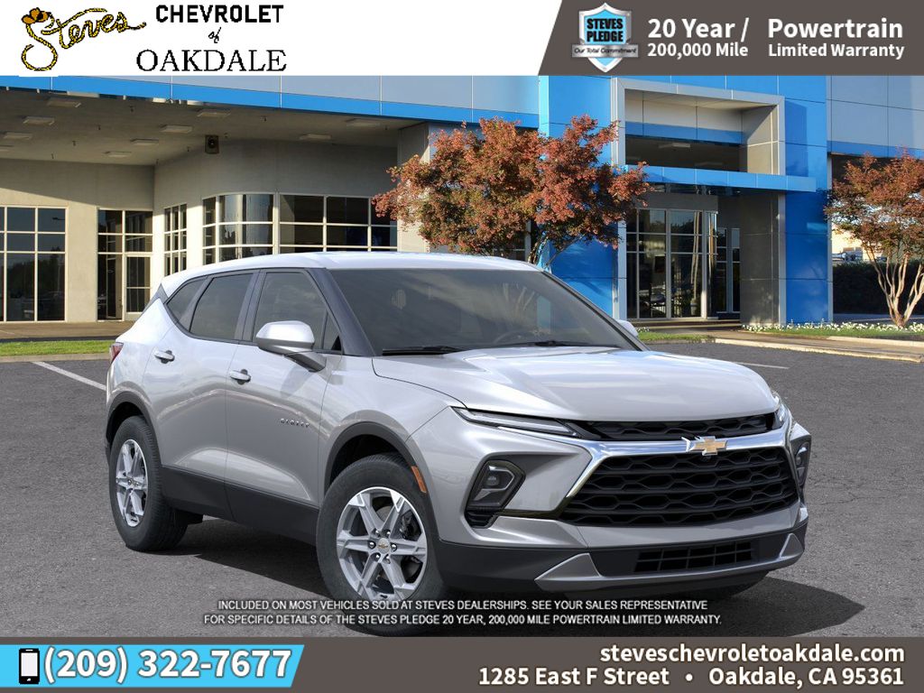 Vehicle image 4 of 24