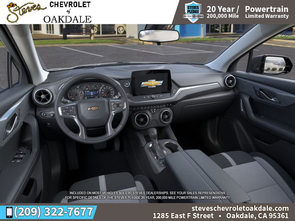 Vehicle image 15 of 24