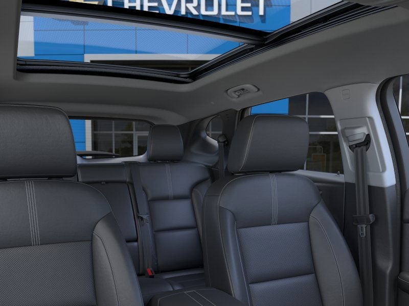 Vehicle image 17 of 31