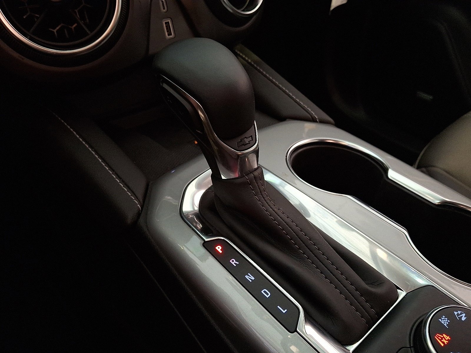 Vehicle image 15 of 35