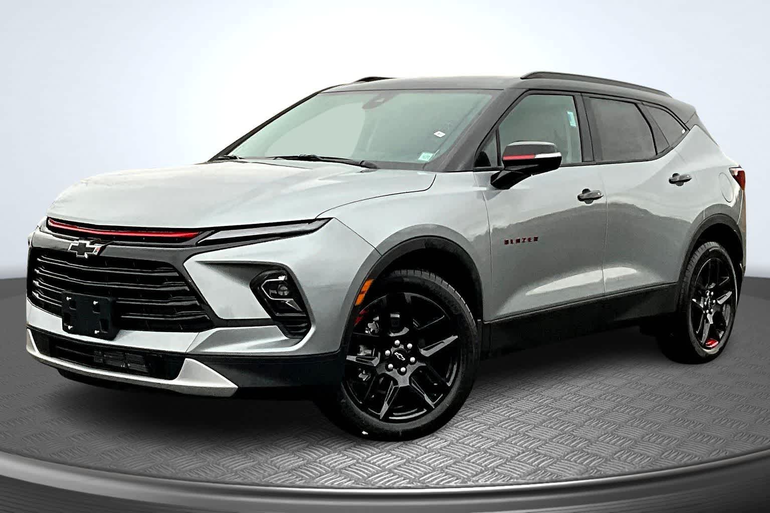 2025 Chevrolet Blazer LT Image 1 of 14