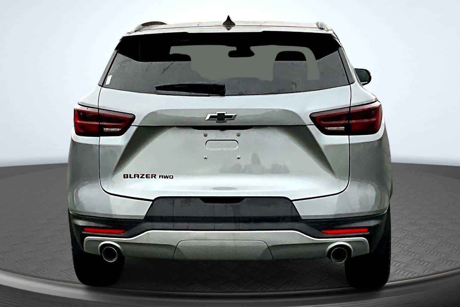 2025 Chevrolet Blazer LT Image 3 of 14