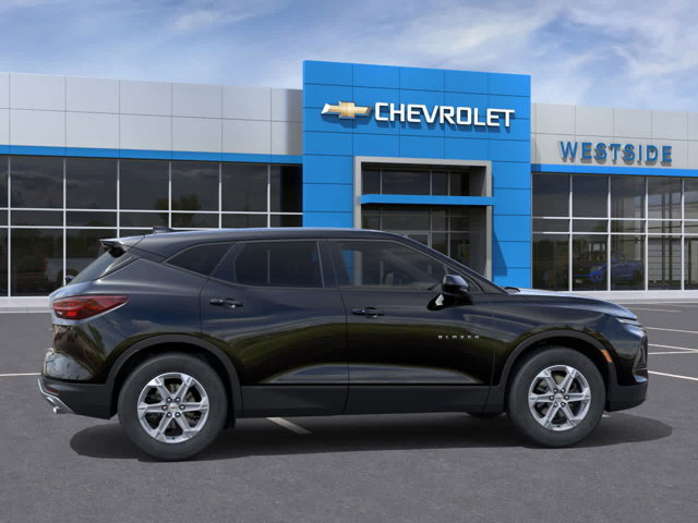 2025 Chevrolet Blazer LT Image 5 of 24