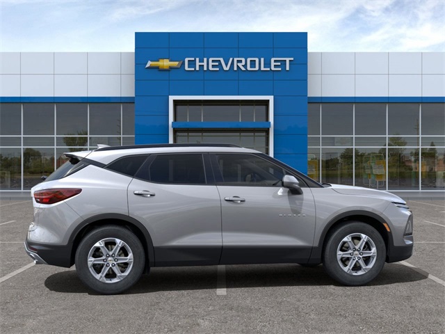 Vehicle image 5 of 24
