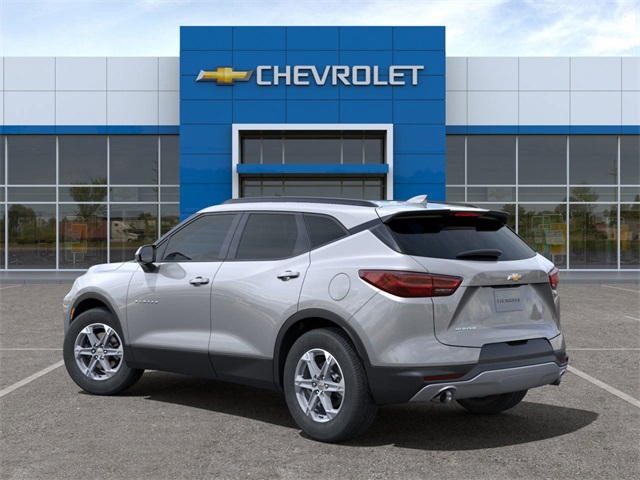Vehicle image 3 of 24