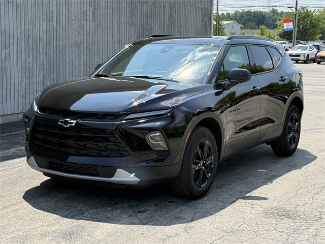 2025 Chevrolet Blazer LT Image 1 of 36