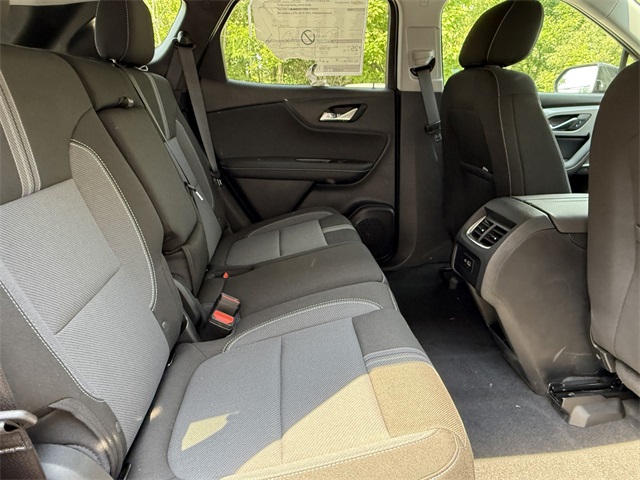 2025 Chevrolet Blazer LT Image 14 of 36