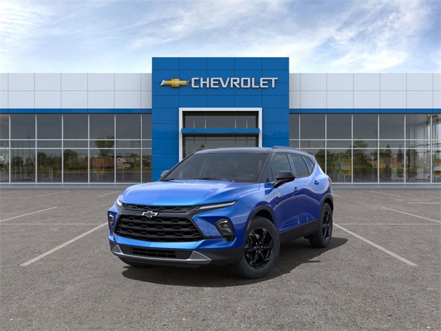 Vehicle image 8 of 24