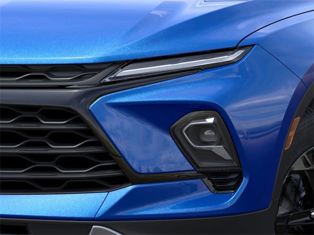 Vehicle image 10 of 24