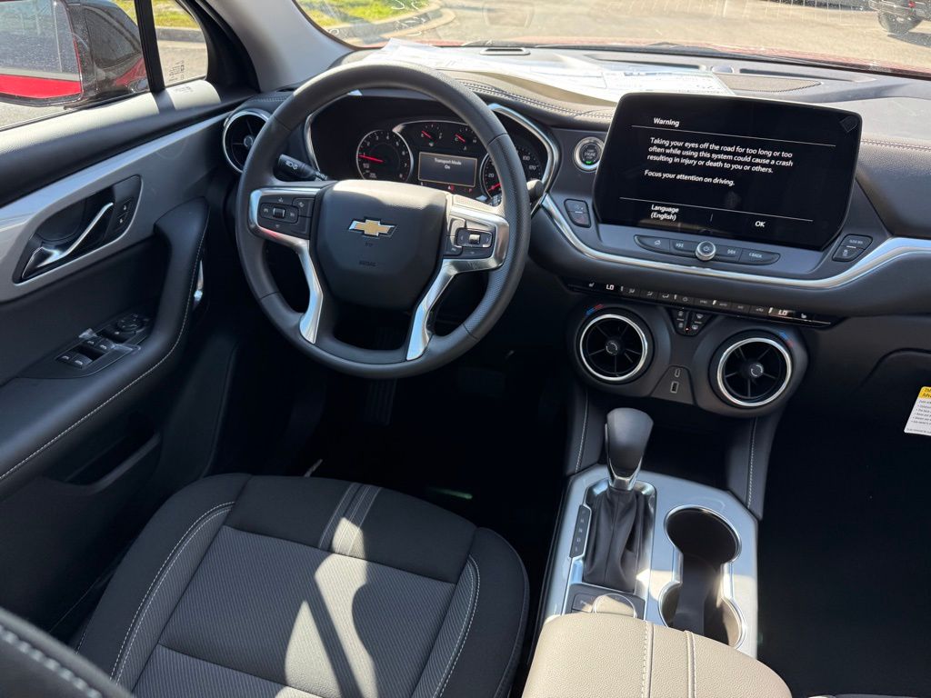 Vehicle image 22 of 27