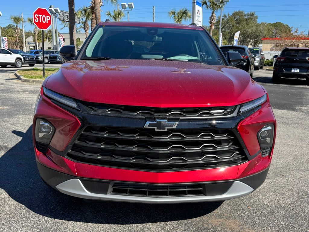 Vehicle image 9 of 27