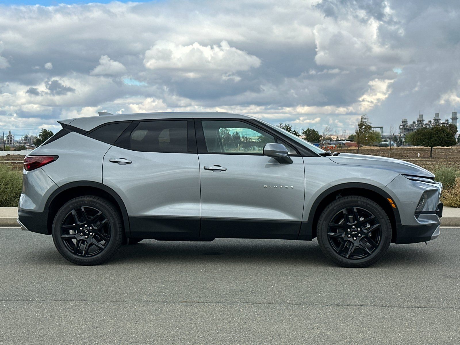 2025 Chevrolet Blazer LT Image 4 of 35