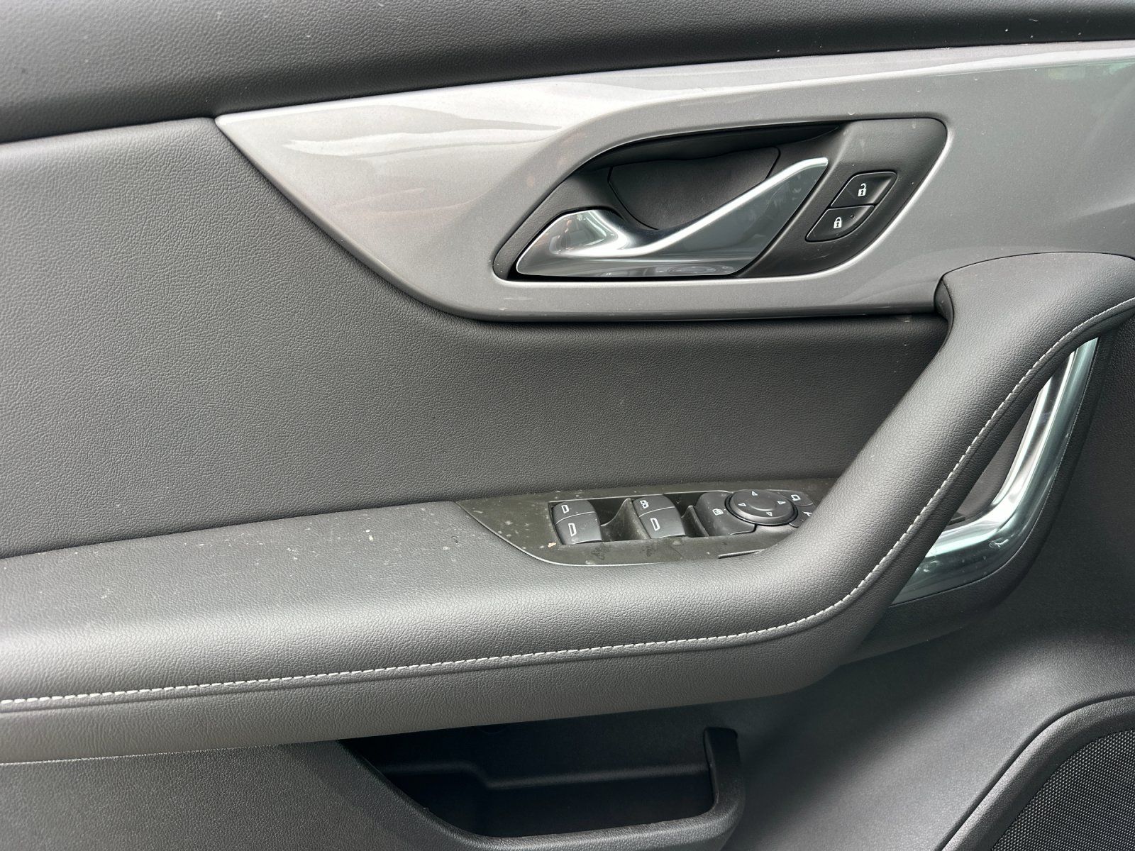 2025 Chevrolet Blazer LT Image 19 of 35