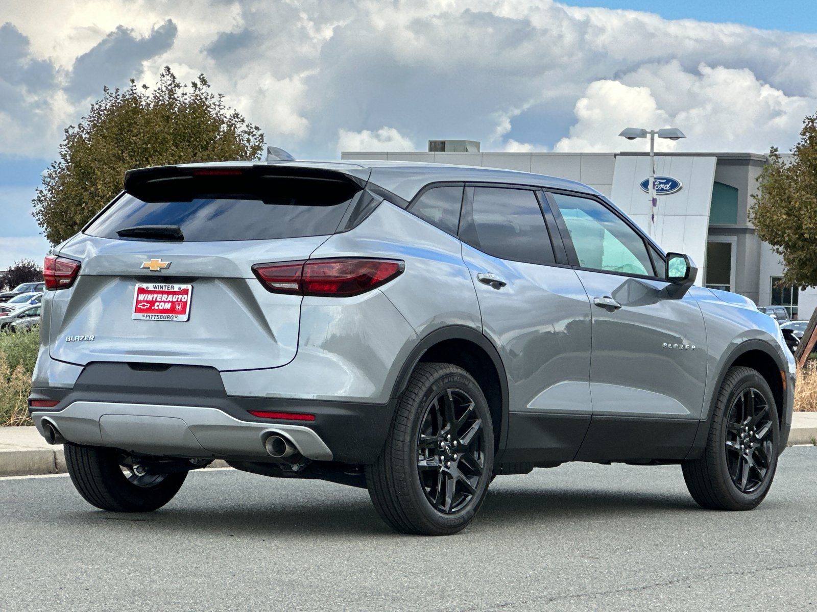 2025 Chevrolet Blazer LT Image 5 of 35