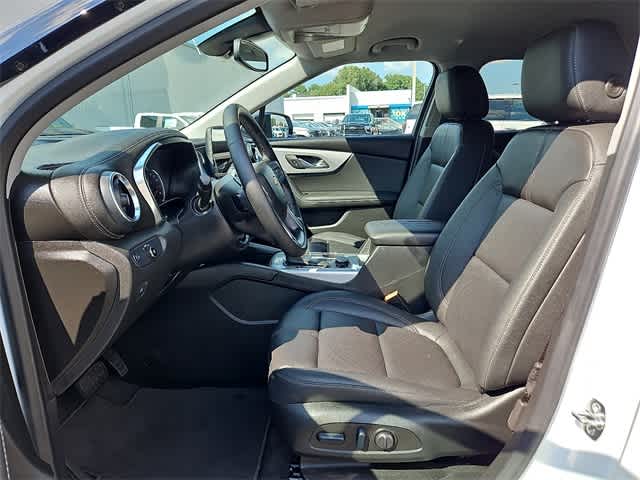 2025 Chevrolet Blazer LT Image 8 of 23