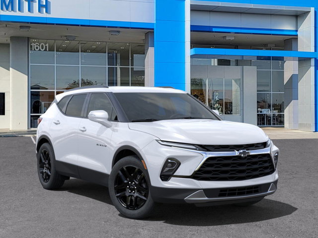 Vehicle image 4 of 24