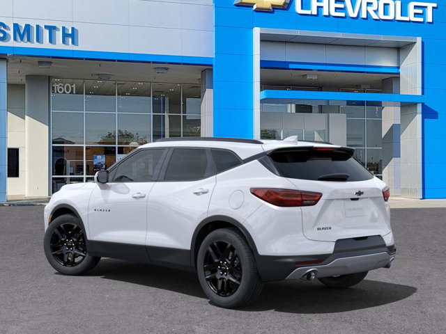 Vehicle image 8 of 24