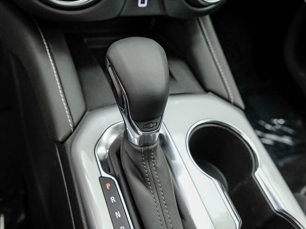 Vehicle image 23 of 41