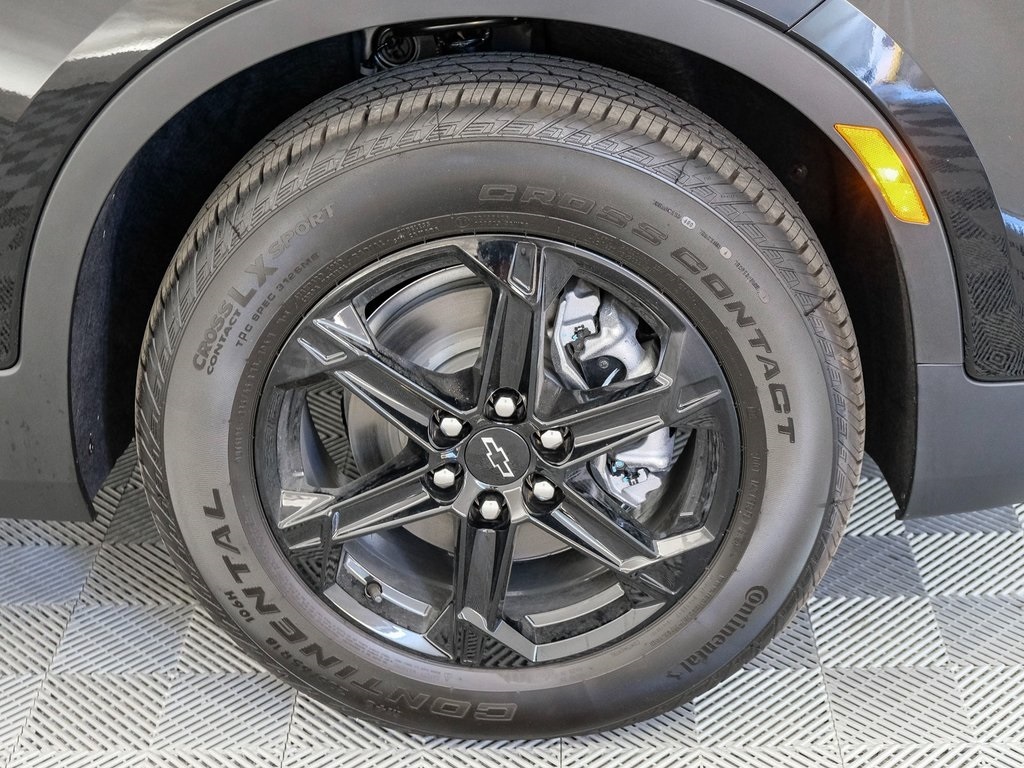 Vehicle image 12 of 41