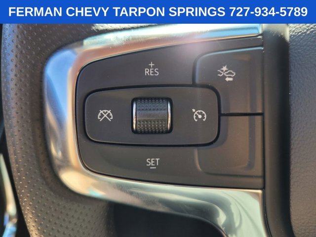 Vehicle image 31 of 33