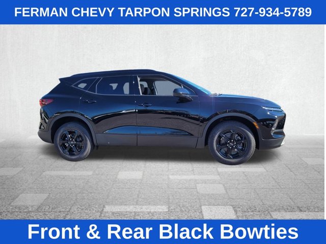 Vehicle image 4 of 33