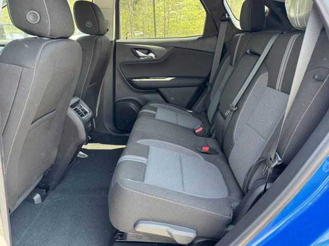 Vehicle image 20 of 26