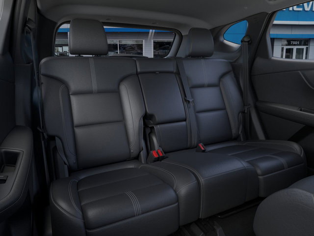 Vehicle image 27 of 34