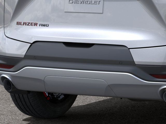Vehicle image 15 of 25