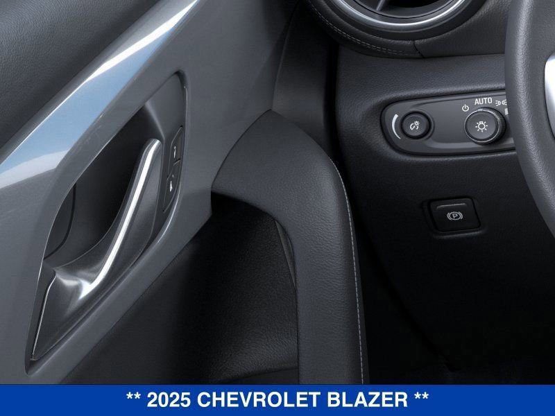 2025 Chevrolet Blazer LT Image 22 of 25