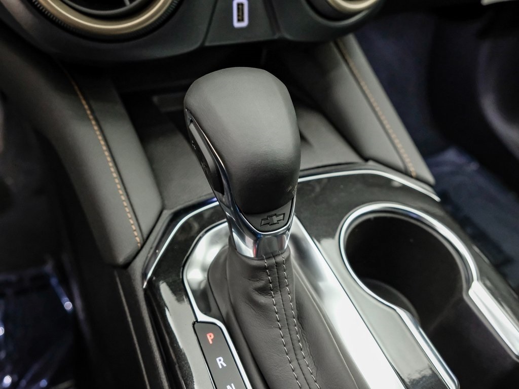 Vehicle image 23 of 41
