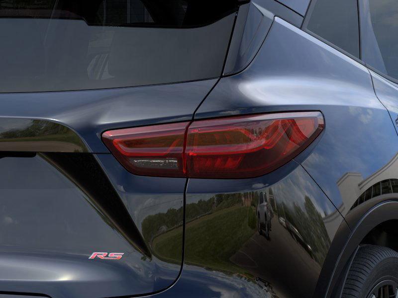 Vehicle image 11 of 24