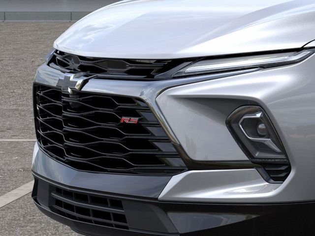 Vehicle image 14 of 25