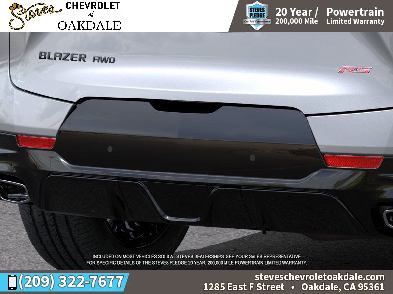 Vehicle image 14 of 24
